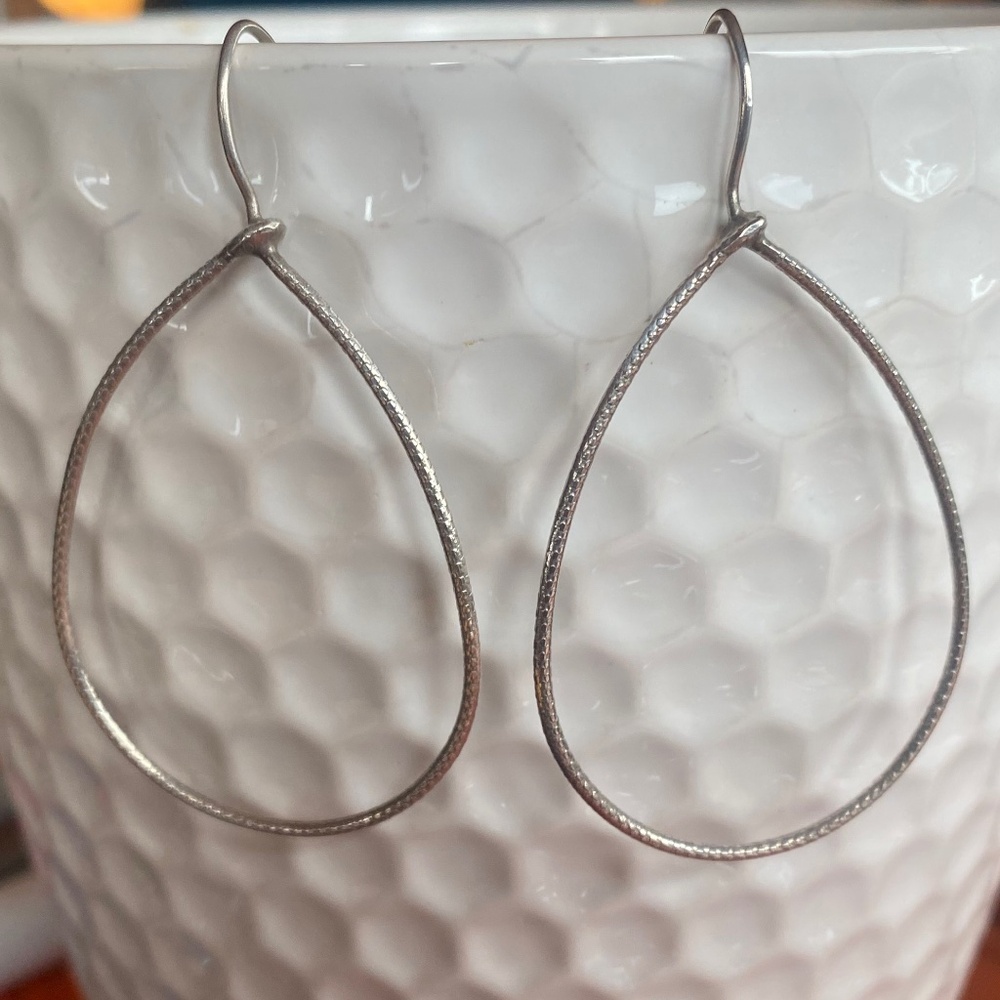 Silpada Sterling Silver lasso earrings